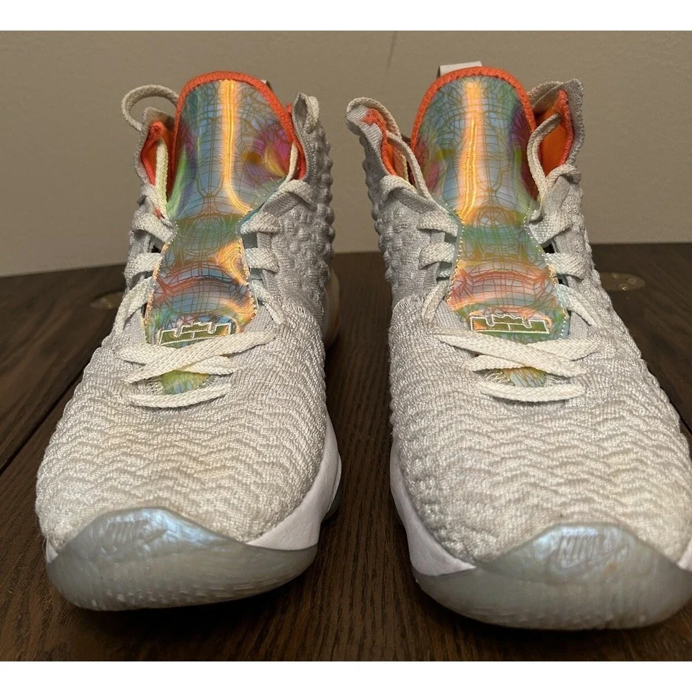 Nike LeBron XVII 17 Limited Future Air‎ Size 7Y Unisex Pre-owned